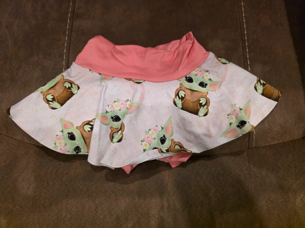 Grogu Skirted Bummies